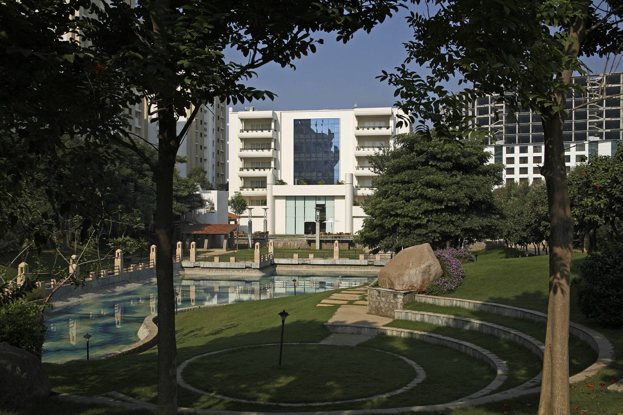 Ellaa Hotel Gachibowli Hyderabad Instalações foto